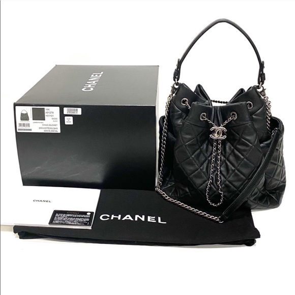 CHANEL Handbags - CHANEL Medium Black CC Chain Bucket Bag Lambskin